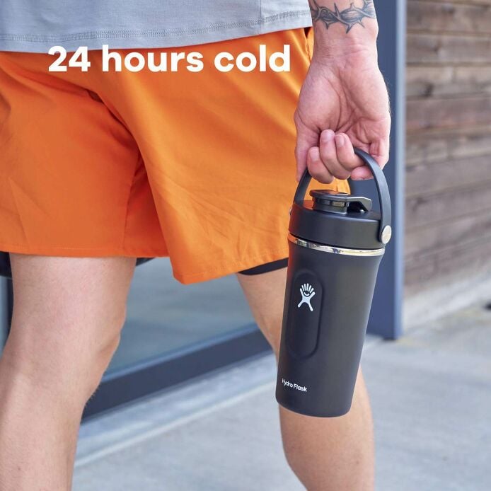 24-oz-insulated-shaker-bottle-b1 hydro_flask_ecomm_en_insulated_shaker_pt03_2000x2000px_4.jpg